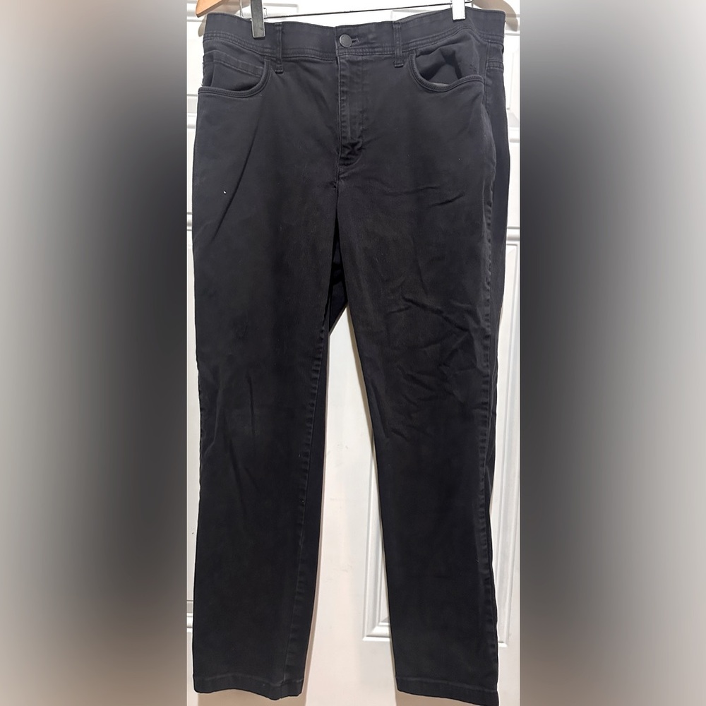 Calvin Klein black infinite flex waist slim khakis 34x30